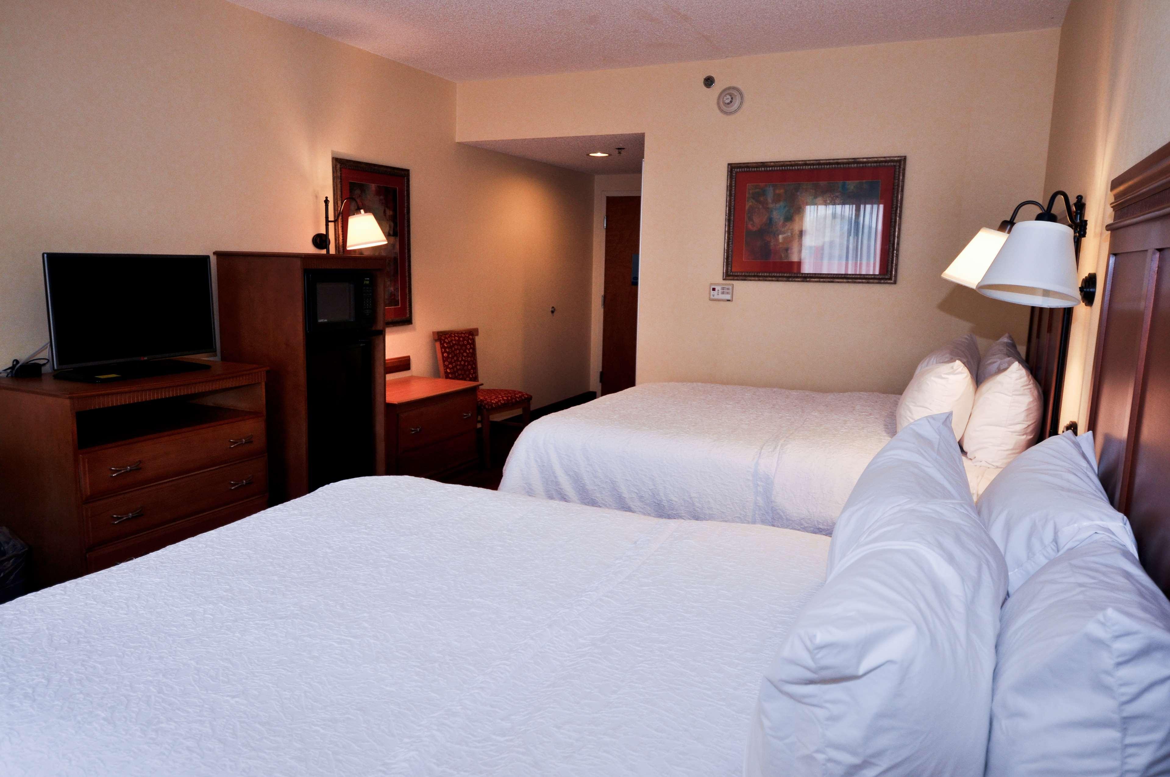 Hampton Inn & Suites Louisville East Buitenkant foto