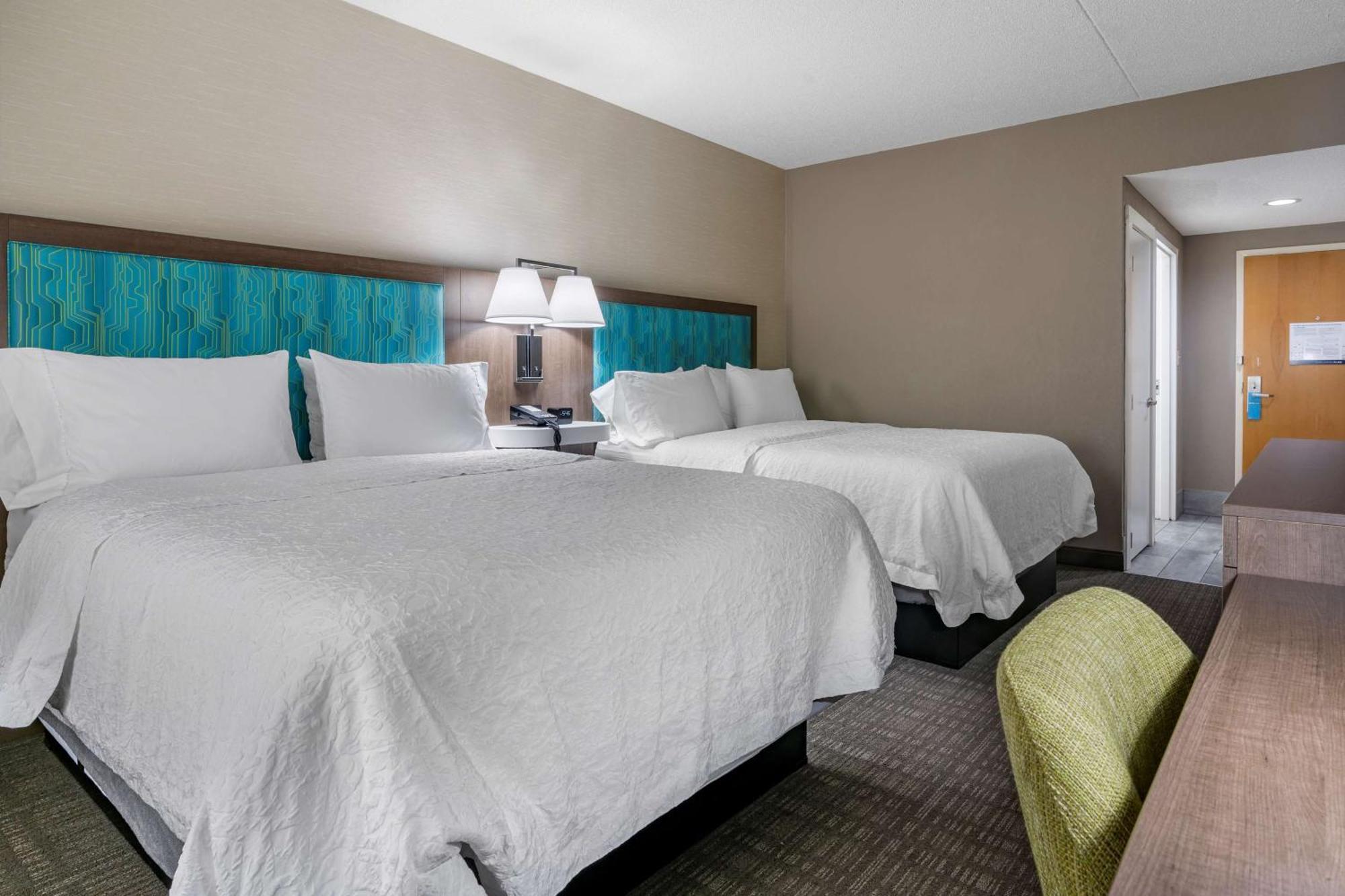 Hampton Inn & Suites Louisville East Buitenkant foto