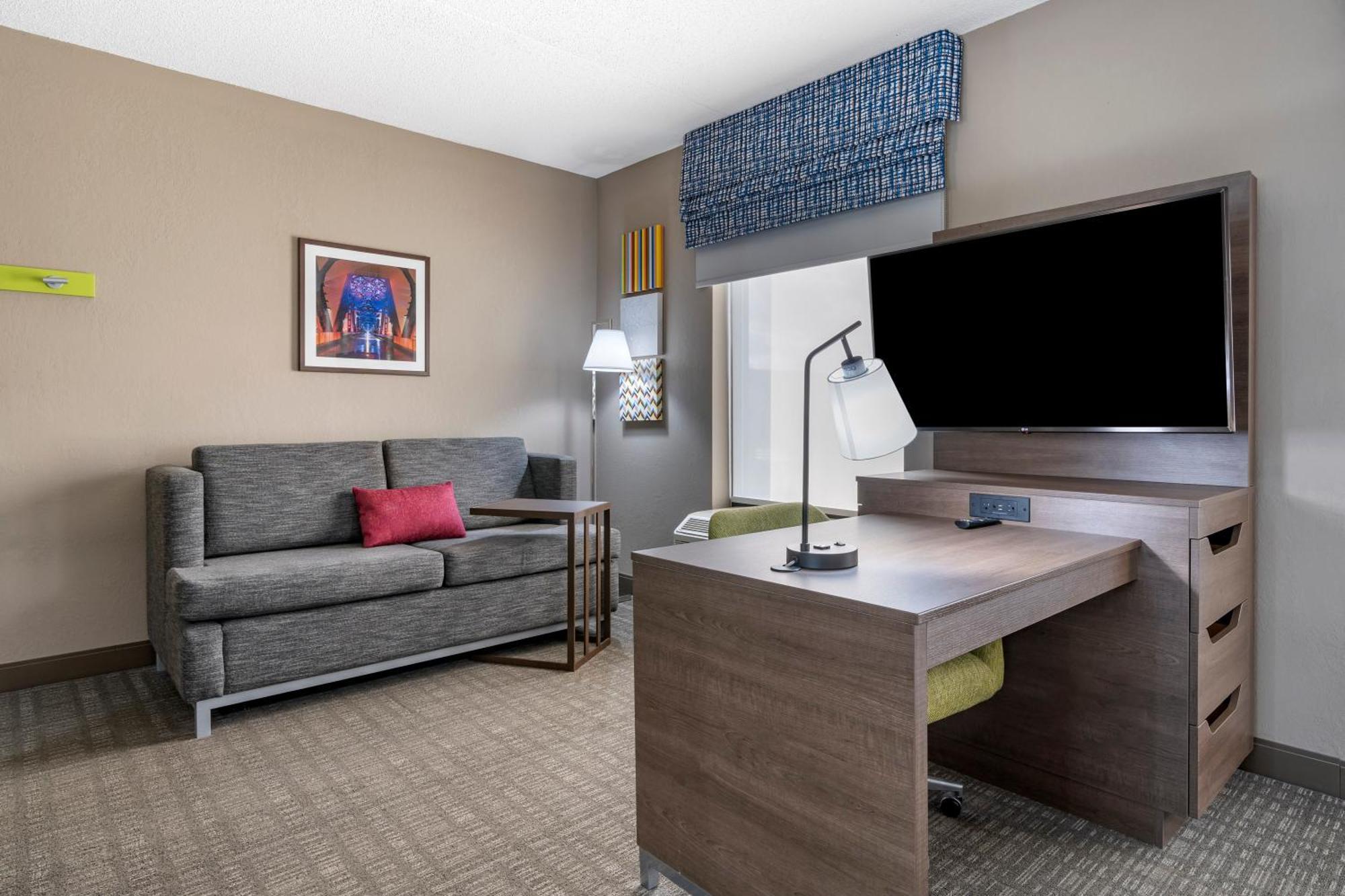 Hampton Inn & Suites Louisville East Buitenkant foto